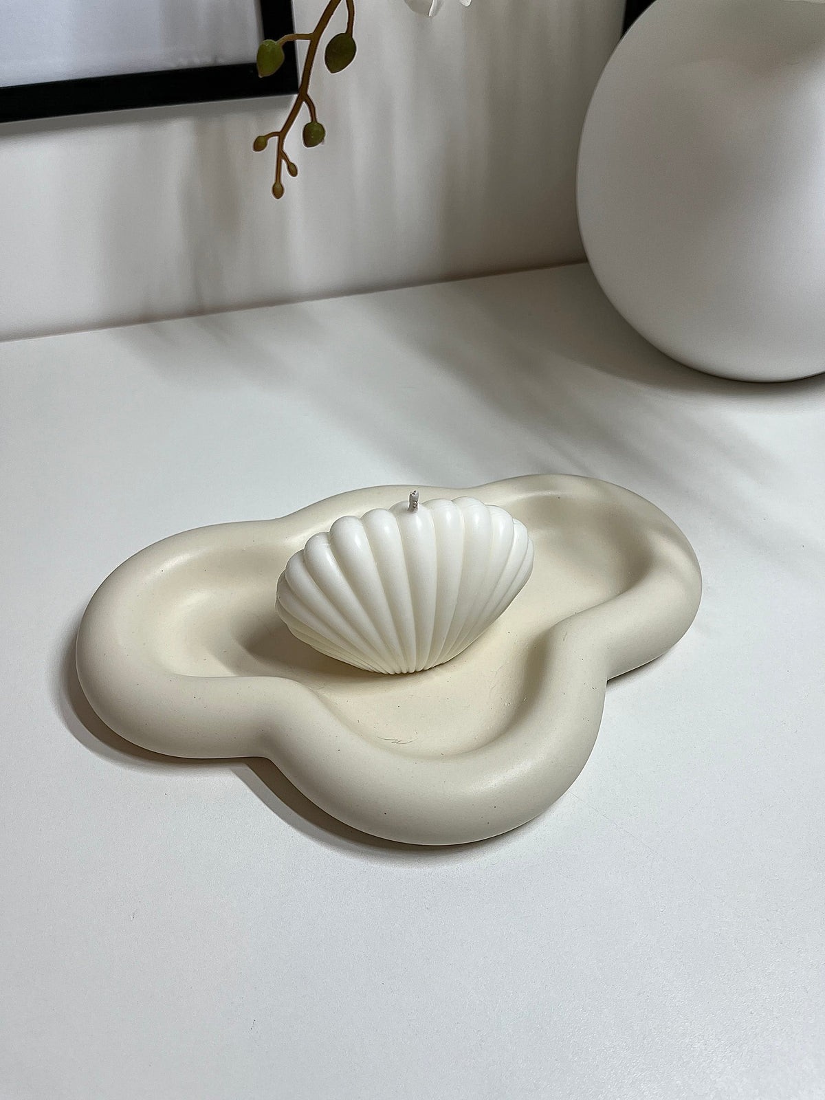 Seashell Candle